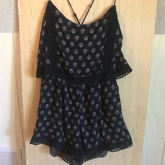 Abercrombie & Fitch Pants - 💕 3/20 Rompers & Dresses 💕Abercrombie Romper
